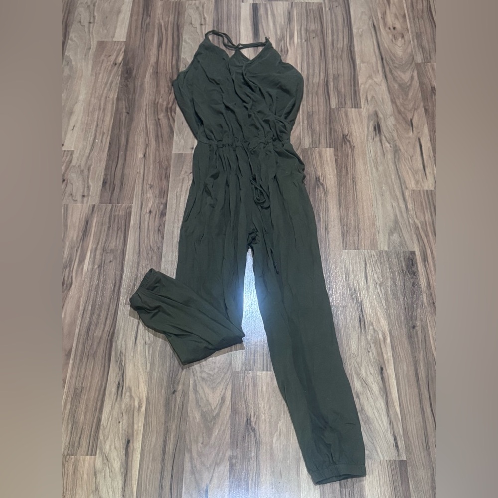 Chic Forest Green Jumpsuit